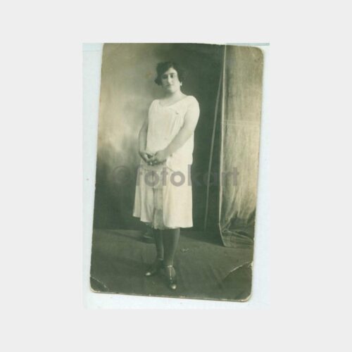 1933 Stüdyo Arka Plan - Kadın Görünüş Fotoğraf