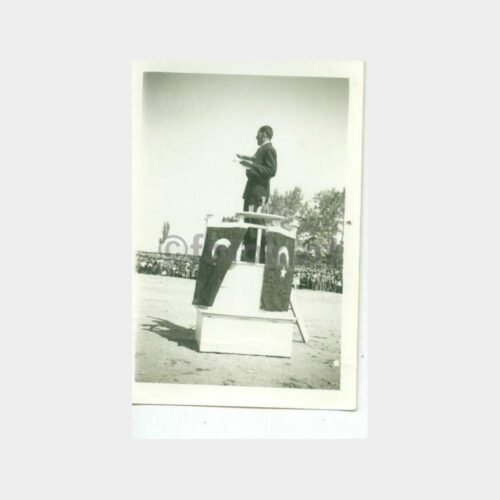 1935 Tören - Kürsüde Konuşmacı Fotoğraf