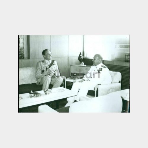 1976 T.C. Deniz Kuvvetleri Albümünden Fotoğraf