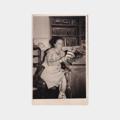 daktilo-sekreter