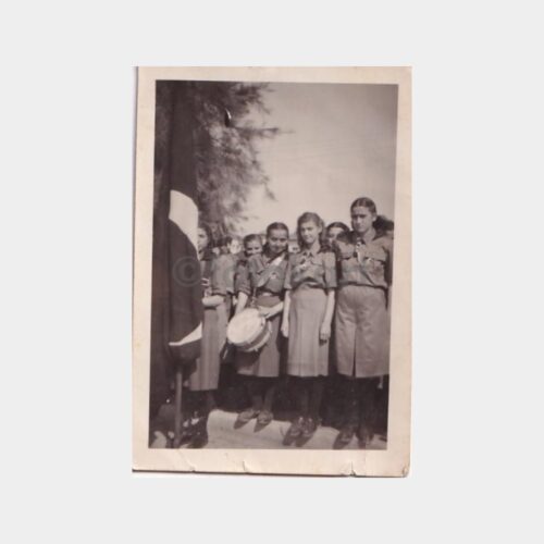 kiz-ogrenci-23-nisan