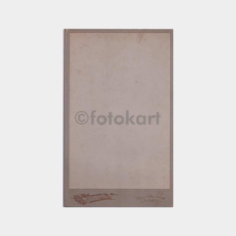 al-nicolaides-foto-karton