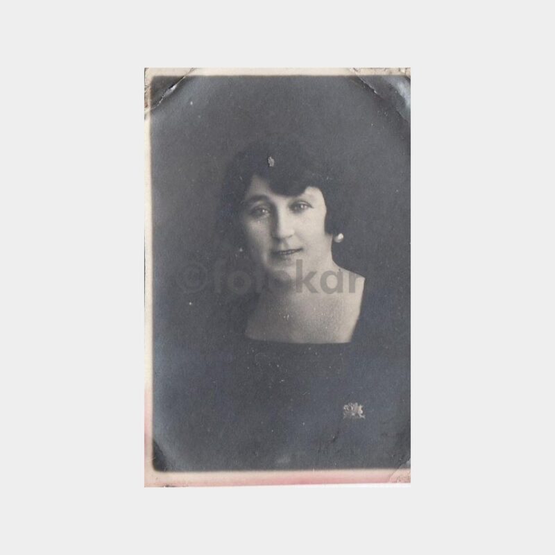 1933 Kadın Vesikalık Fotoğrafı