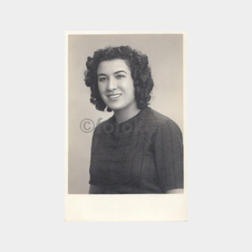 1950 Foto Turan Kadın Portre Konulu Fotoğraf
