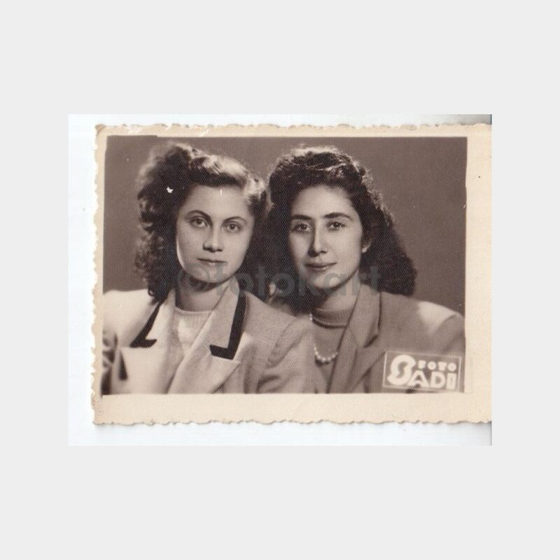 1947 Foto Sadi - Kadınlar Stüdyo Fotoğraf