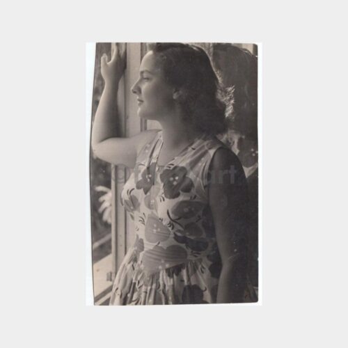 1960 Yılı İstanbul Pencere-Kadın Konulu Fotoğraf