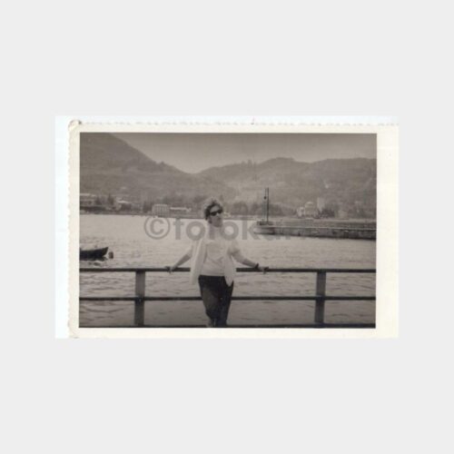İtalya Como Gölü Hatırası Kadın Konulu Fotoğraf