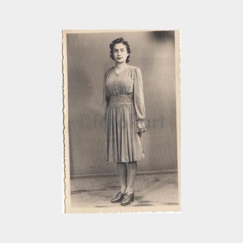 1943 Stüdyo Kadın Konulu Fotoğraf