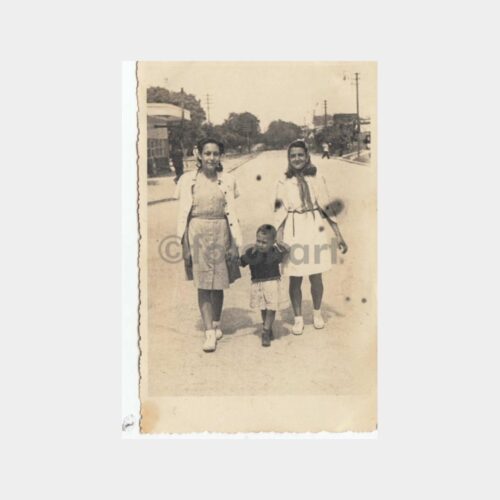 1943 İstanbul Cadde Üzeri Kadınlar Fotoğraf