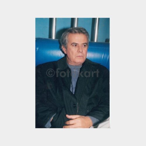 2002 Tarık Akan - Sinema Sanatçısı Konulu Fotoğraf