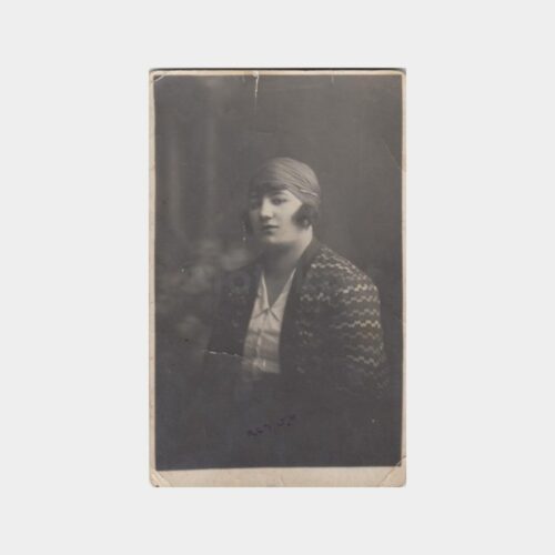 1929 Besime Hanım Yazılı Stüdyo Fotoğraf