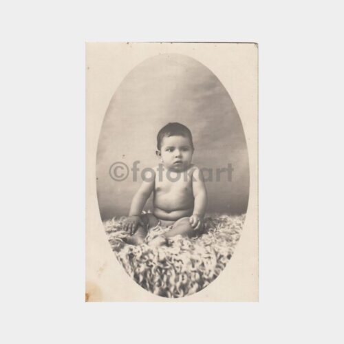 1931 Stüdyo Bebek Konulu Fotoğraf