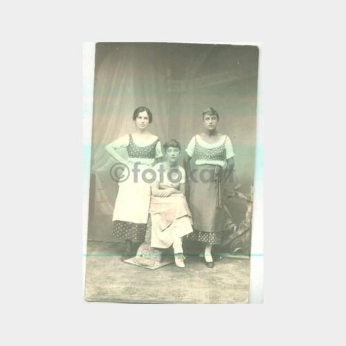 1930 Üç Kız Arkadaş Stüdyo Fotoğraf