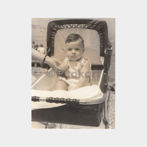 1950 Bebek Arabası Konulu Fotoğraf