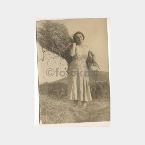 Başak Toplayan Genç Kız Eski Fotoğraf