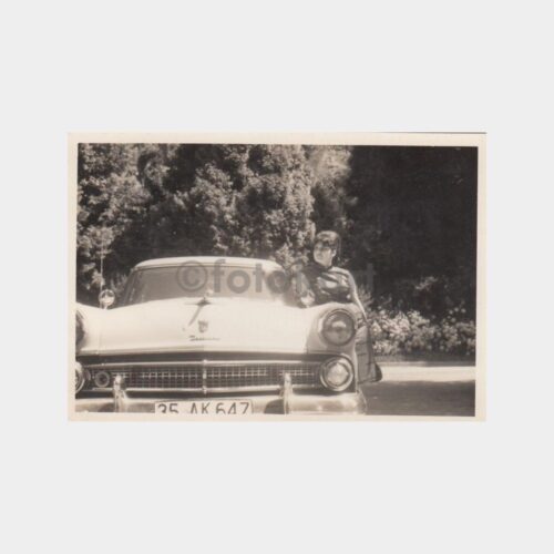 1980 Yabancı Eski Otomobil Konulu Fotoğraf