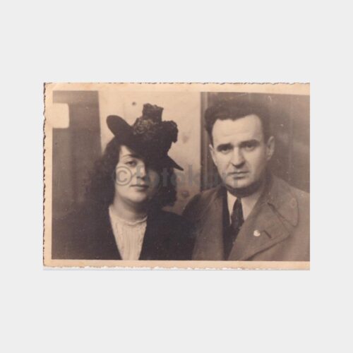 studyo-sapkali-kadin-esi