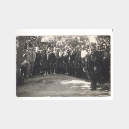 Ay Yıldızlı Fener Askılı Bir Törenden Fotoğraf