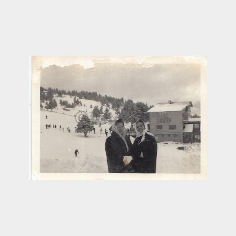 1967 Uludağ Beceren Otel Önü Konulu Fotoğraf