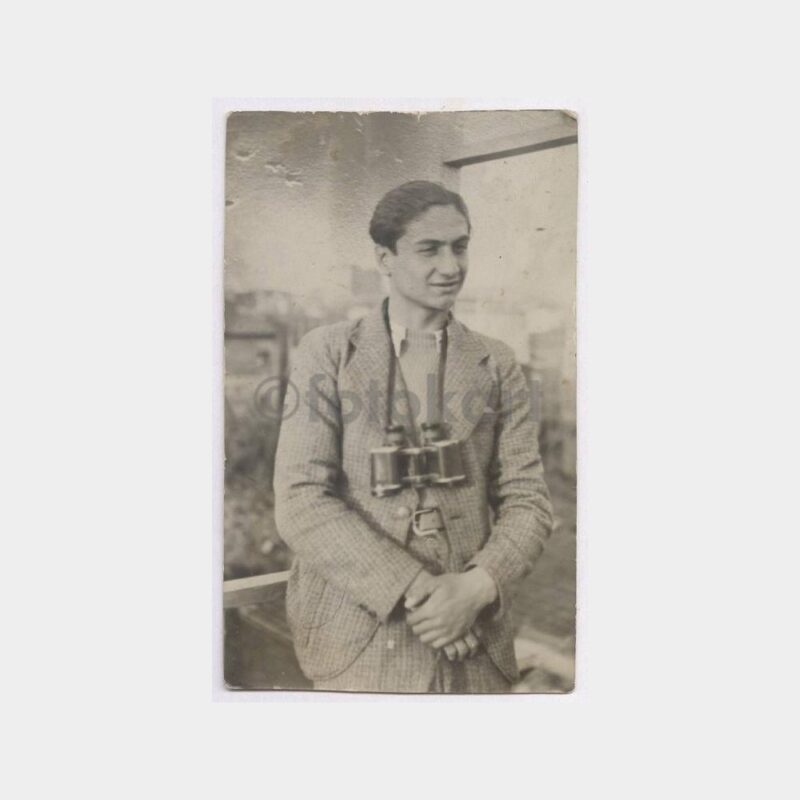 1939 Dürbünlü Genç Görünüş Fotoğraf