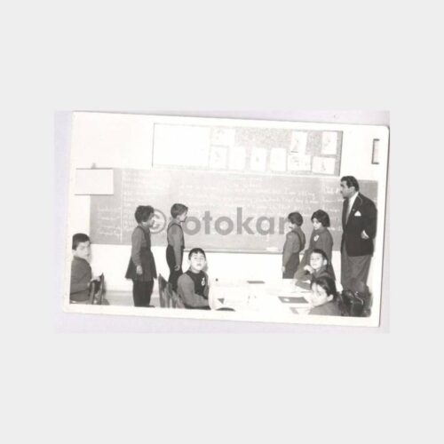 1950 İlkokul Öğrencileri Karatahta Önü Fotoğraf