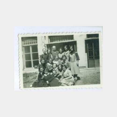 1935 İstanbul Kız Lisesi Grup Fotoğraf
