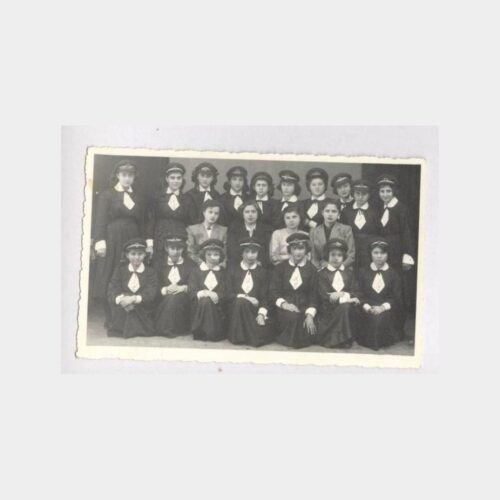 1940 Kız Lisesi Öğrencileri Grup Fotoğraf