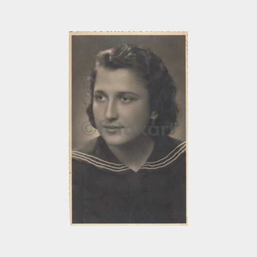 1938 Kız Öğrenci Konulu Fotoğraf