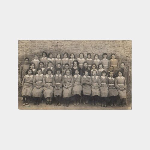 1930 İstanbul 17. Mektep Öğrenci Grubu Fotoğraf