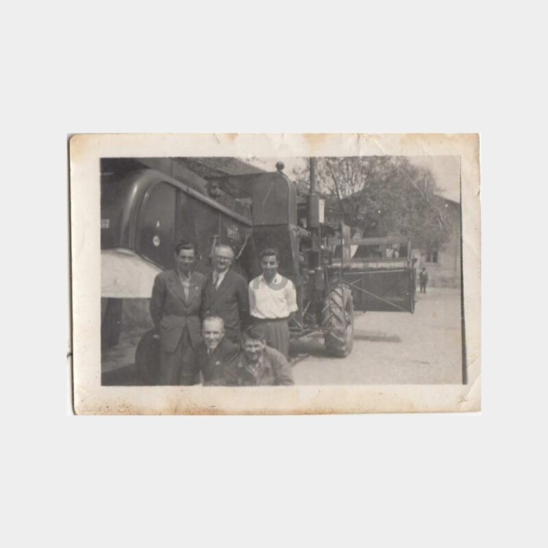 1954 Tarım Makinesi Konulu Fotoğraf