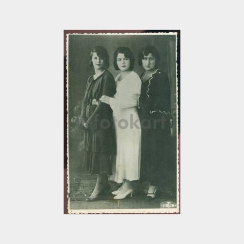 1931 Foto Tuna - Üç Genç Kız Görünüş Fotoğraf