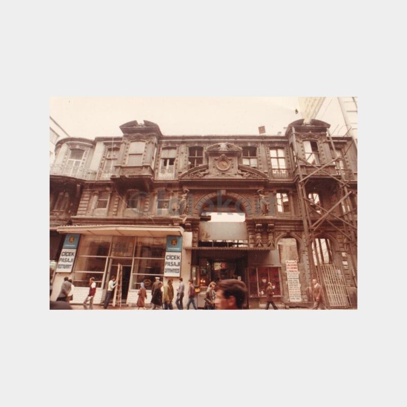 beyoglu-cicek-pasaji