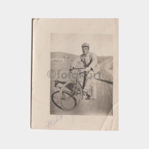 1944 Bisikletli Asker Görünüş Fotoğraf