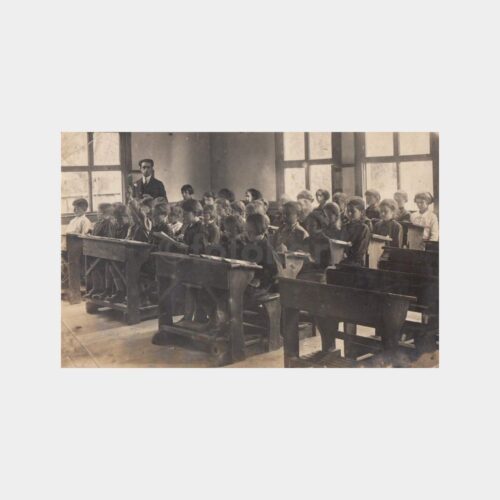 1930 İlkokul Sınıf Öğrenciler Konulu Fotoğraf