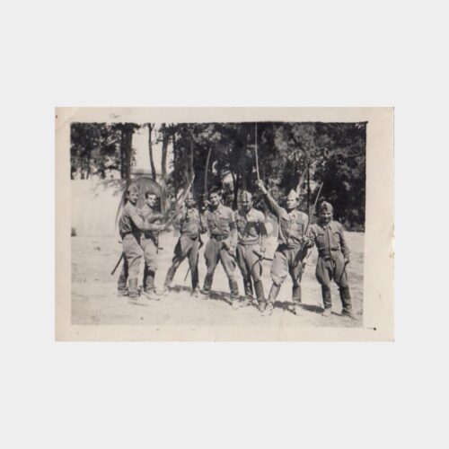 Kılıçlı Askerler Grup Fotoğrafı