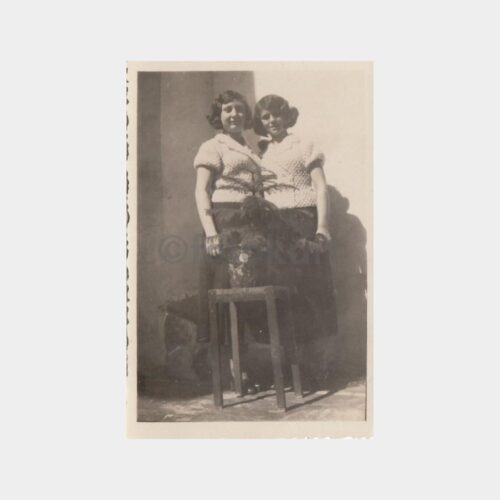1933 Kız Kardeş Konulu Fotoğraf
