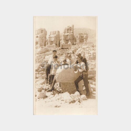 1975 Nemrut Dağında Gençler Konulu Fotoğraf