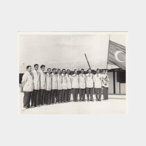 1956 Türk Milli Basketbol Takımı-Turnuva Fotoğrafı