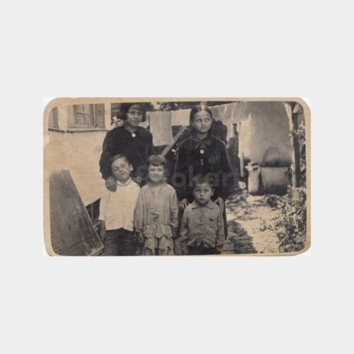 1930 Çocuk Giyimleri Konulu Fotoğraf