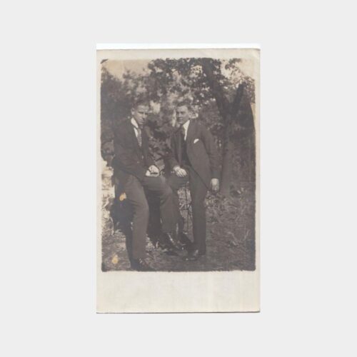 1930 İki Beyefendi Dış Mekan Konulu Fotoğraf