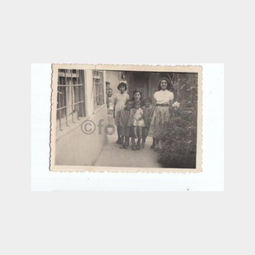 1960 Ev Yaşamı Komşu Çocuklar Konulu Fotoğraf