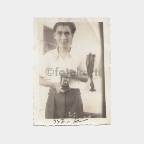 1937 Leica Fotoğraf Makineli Genç Konulu Fotoğraf