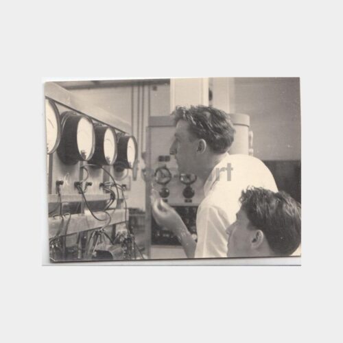 Makine Dairesi Göstergeler Konulu Fotoğraf