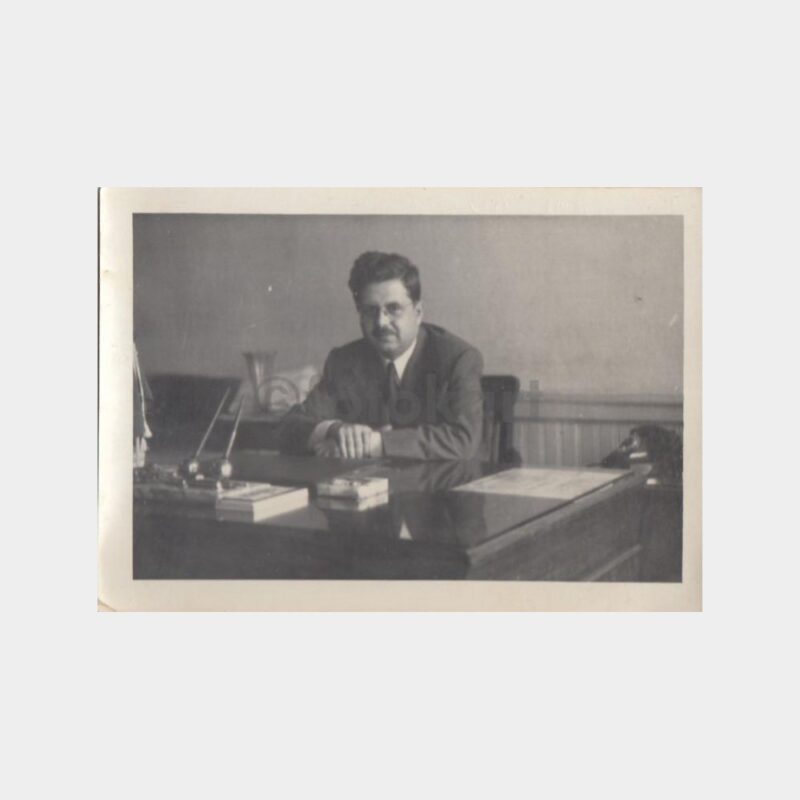 Müdür Masası Konulu Fotoğraf