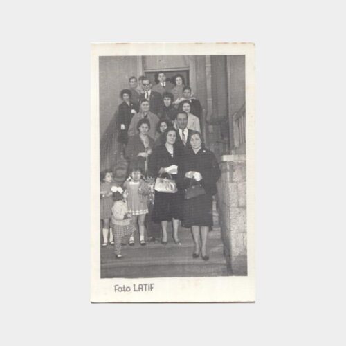 Foto Latif - Nikah Dairesi Önü Grup Konulu Fotoğraf