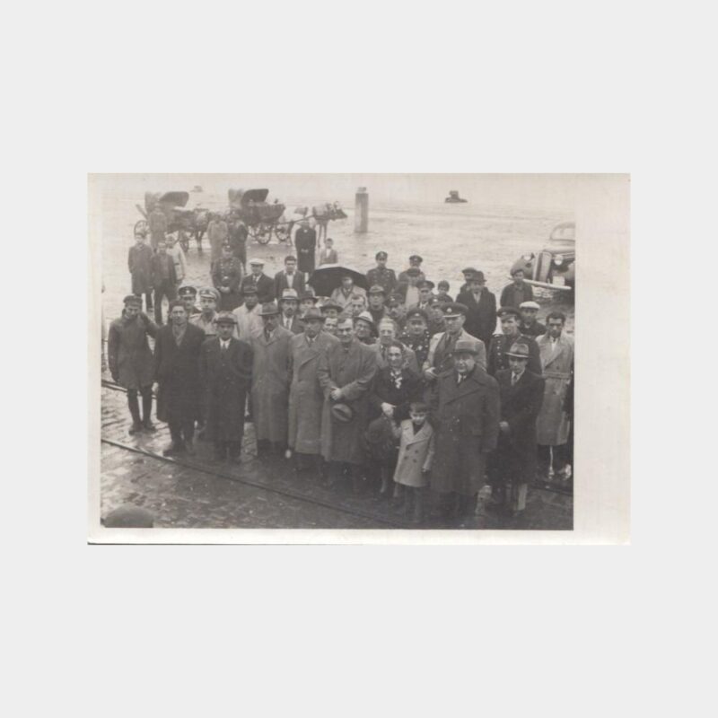 1935 Rıhtım Bekleyenler Konulu Fotoğraf