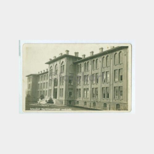1931 İstanbul Darülmuallimat Mektebi Kartpostal