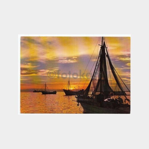 1978 Yelkenli Mavnalar Görünüş Kartpostal