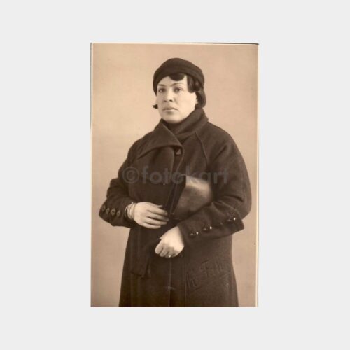 1934 Foto M. Fahri Paltolu Kadın Fotoğraf