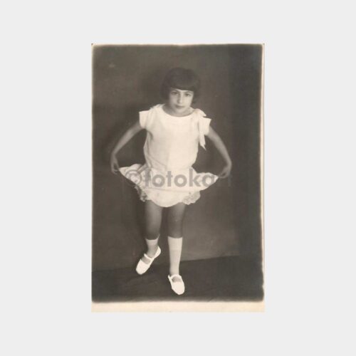 Kız Çocuğu Stüdyo Fotoğraf